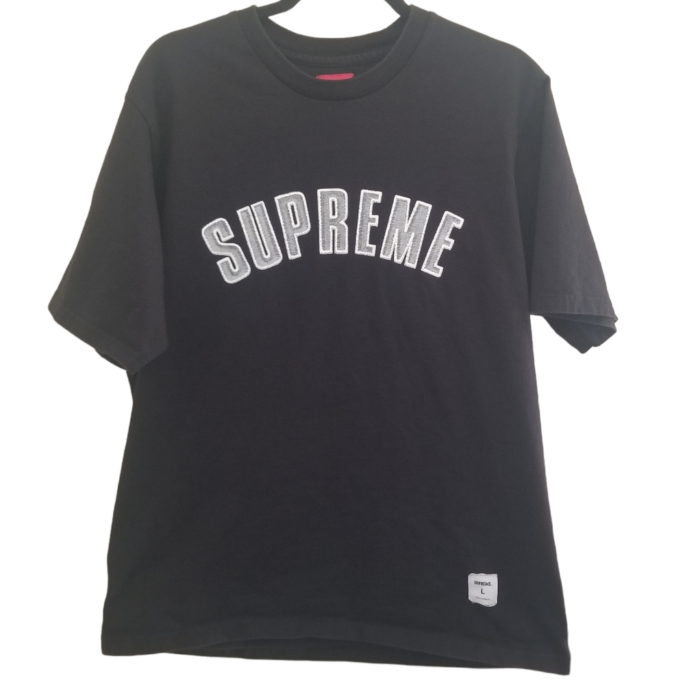 Supreme Men's Fall 2018 Black Arc Logo T-Shirt Size Large